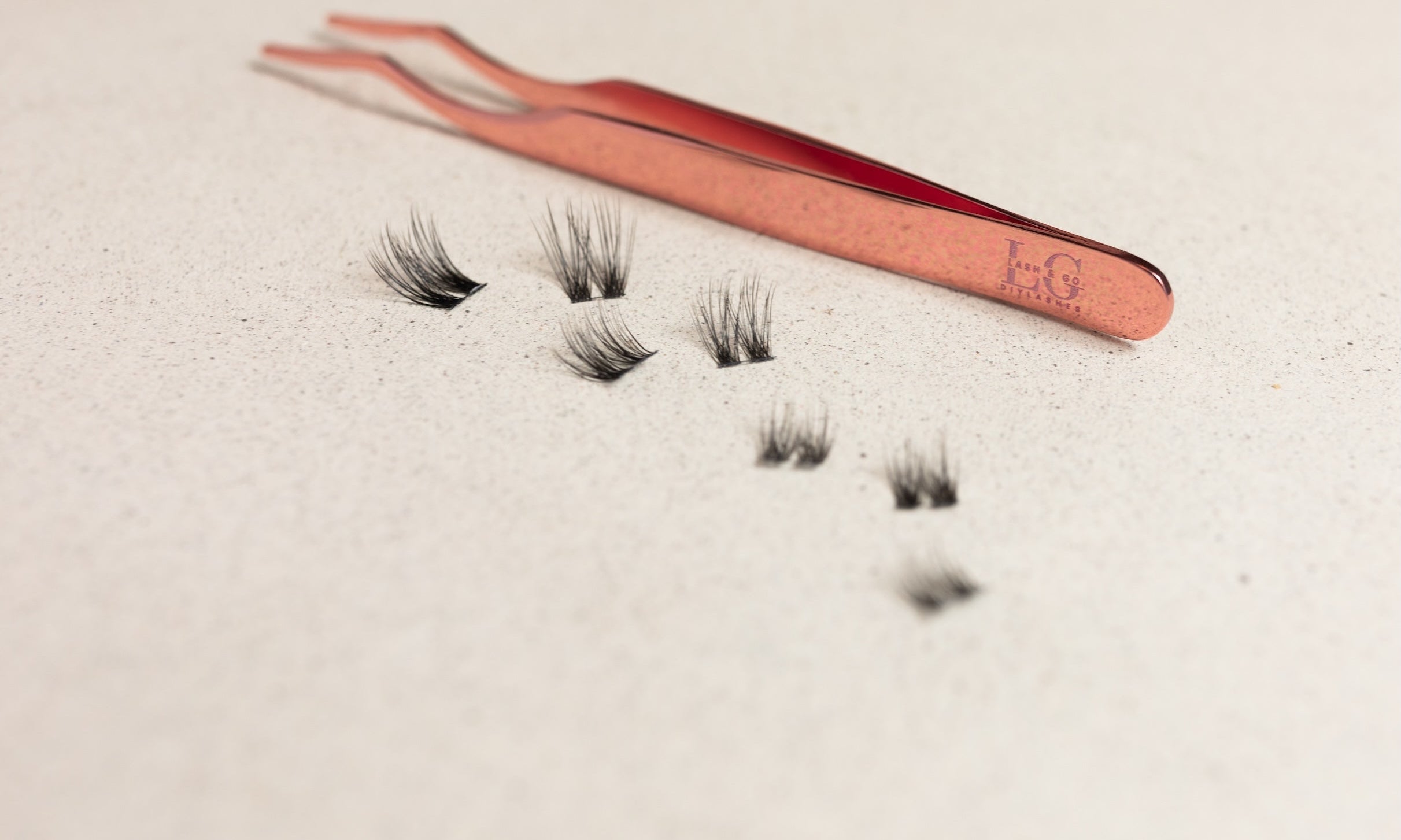 Wimperextensions: hoe maak je ze schoon en hergebruik je ze?
